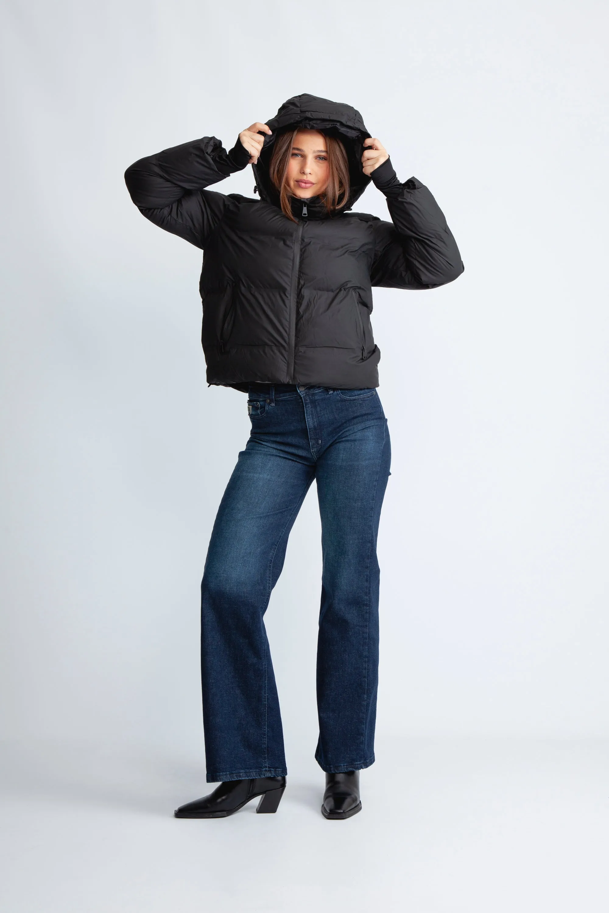 Fox C Puffer Jacket - Black